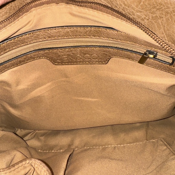 Jen & Co. - Picture 4 of 5